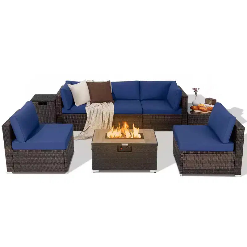 Costway 8-teiliges Terrassen-Rattanmöbel-Set mit Feuerstellentisch, Tankhalterung und Abdeckung, in Elfenbein/Schwarz/Marineblau/Rot/Türkis