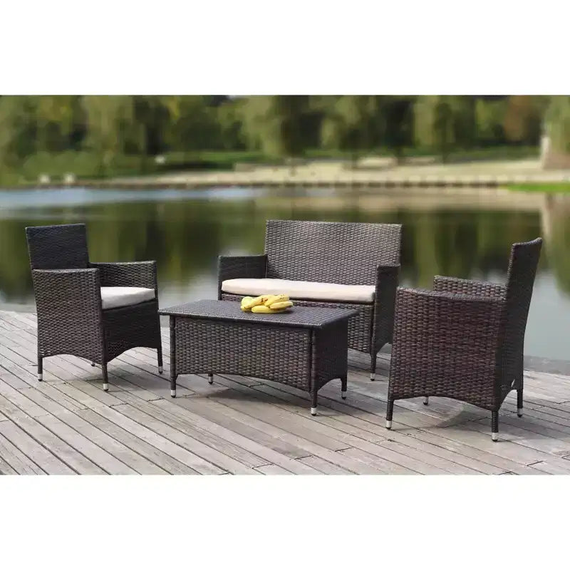 Figueroa 4-teiliges Terrassenset – Innen/Außen – PAT2508 – Safavieh