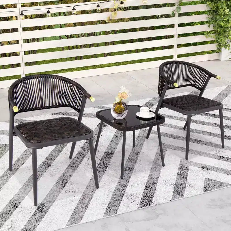 Costway 3-teiliges Terrassenmöbel-Set aus Rattan mit Tischplatte aus gehärtetem Glas und Korbsitz