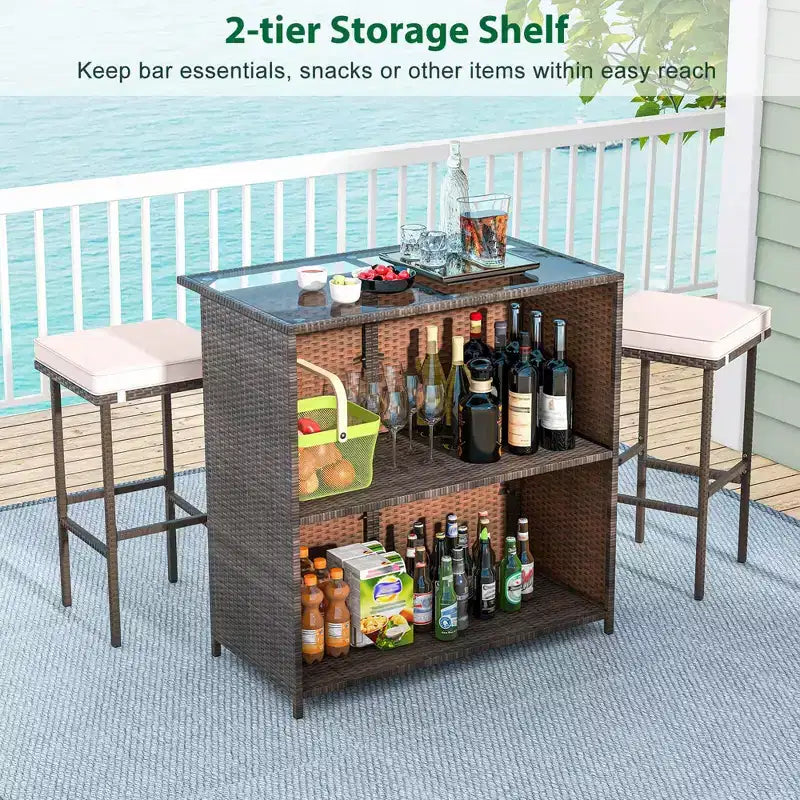 Costway 3-teiliges Terrassenbar-Set mit Tischplatte aus gehärtetem Glas, 2-stufigem Stauraum und abnehmbaren Kissen