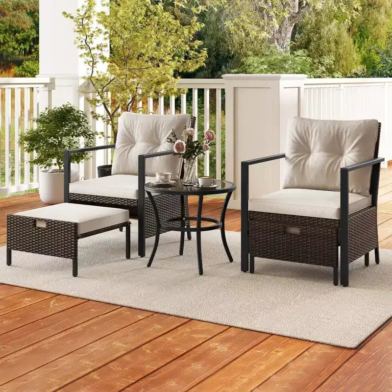 Costway 5-teiliges Outdoor-Möbelset Rattanstühle und Ottomane mit Couchtisch aus Glasplatte Off-White/Schwarz/Marineblau/Grau