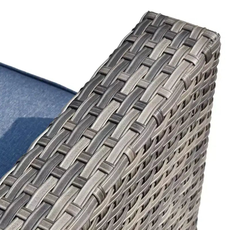 Ovios Venedig 11-teiliges Outdoor-Gartenmöbelset aus Korbgeflecht mit Metall-Feuerstelle, Drehstühlen und Kissen