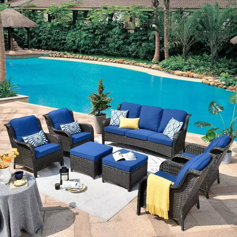 Ovios Orlando 7-teilige Lounge-Garnitur aus grauem Rattan für den Außenbereich mit Kissen