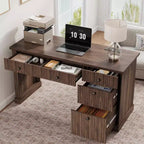 Geriffelter Home-Office-Schreibtisch mit Stauraum, 137 cm moderner Chefschreibtisch mit Ladestation, Computer-Schreibtisch aus Holz mit Aktenschubladen für das Arbeitszimmer