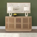 Plank+Beam Contour Massivholz-Sideboard mit 3 Türen, 150 cm TV-Lowboard für Wohnzimmer