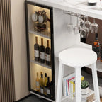 Moderner Bartisch mit Natursteinplatte in Freiform und Stauraum für Hausbars