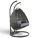 LeisureMod 2-Person Hängesessel mit Ständer – Outdoor/Indoor Rattan Korbsessel Garten-Schaukelhängematte mit Kissen