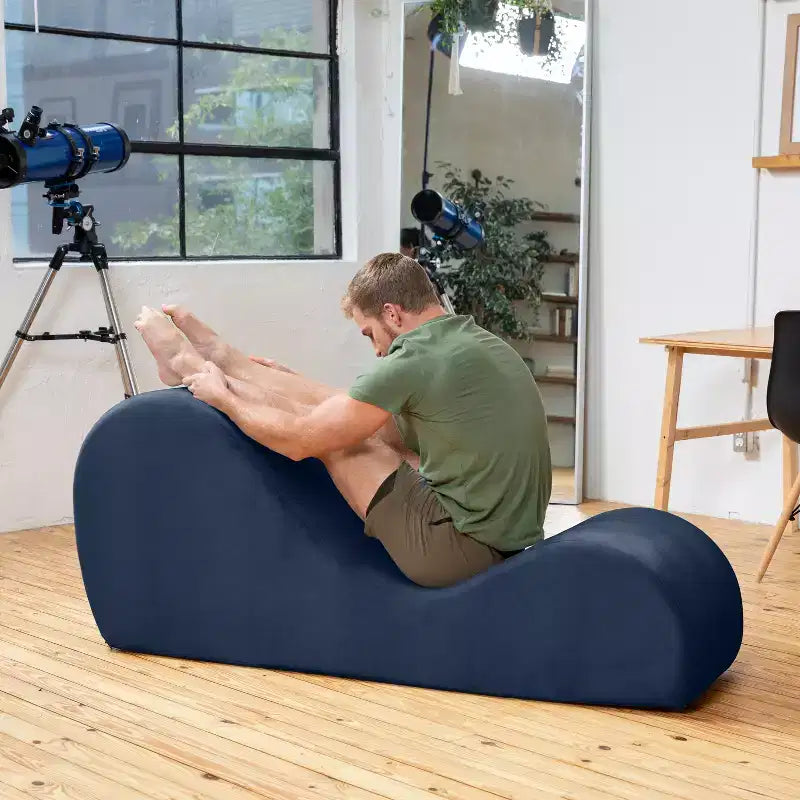 Avana Sleek Yoga-Chaiselongue – hergestellt in den USA – ideal zum Dehnen, Entspannen, Trainieren und mehr, 60T x 18B x 26H Zoll, Hellgrau